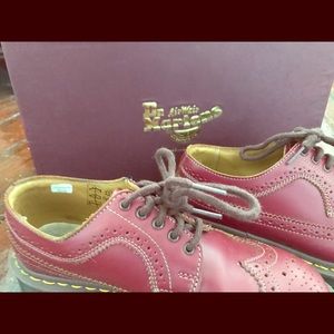 Dr. Martens 3989 Vintage Brogue Shoes